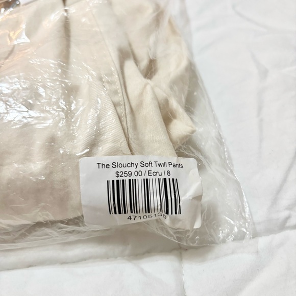 New RUTI The Slouchy Soft Twill Pants - in the color Ecru. SIZE 8 - Picture 3 of 5